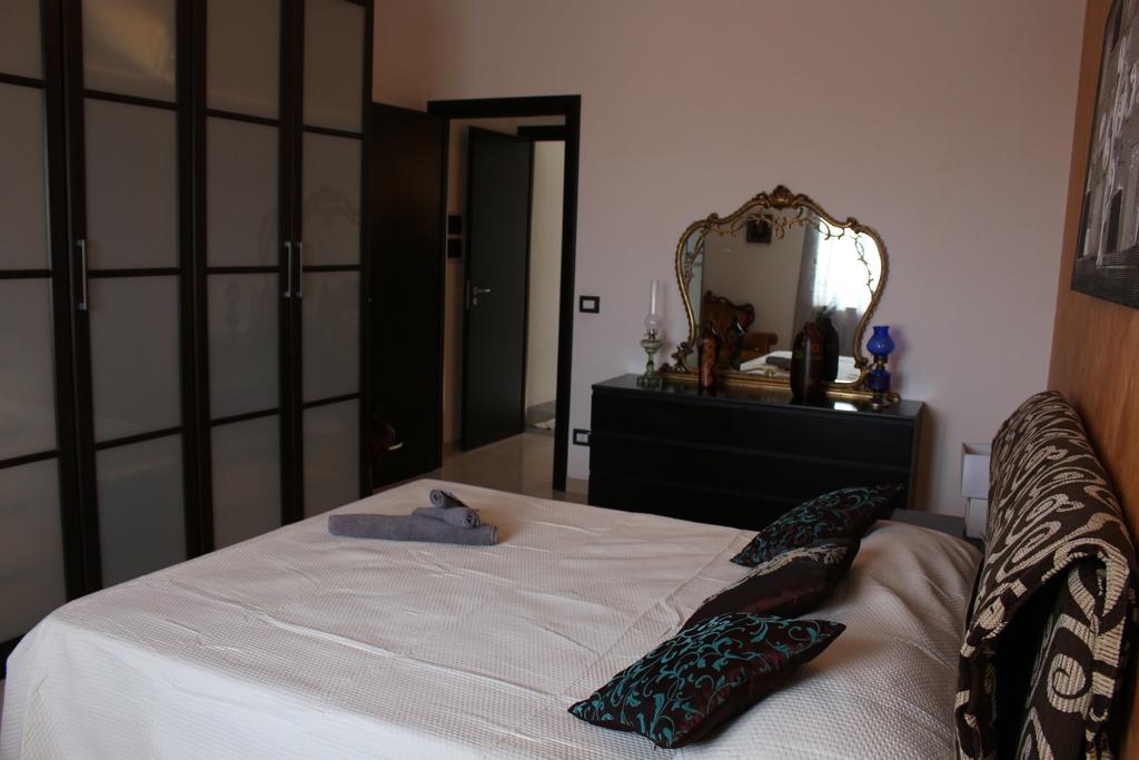 Villa Meriem Noto Zimmer foto